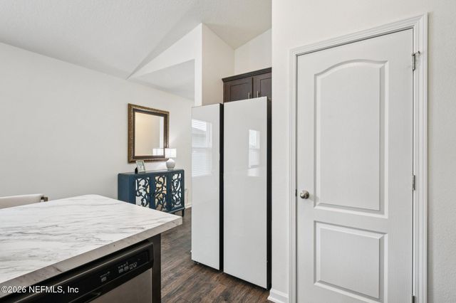 2458 FALLING STAR Lane, Green Cove Springs, FL 32043