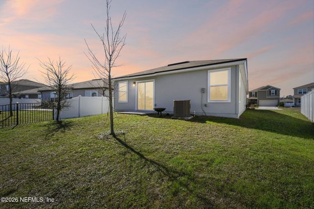 2458 FALLING STAR Lane, Green Cove Springs, FL 32043