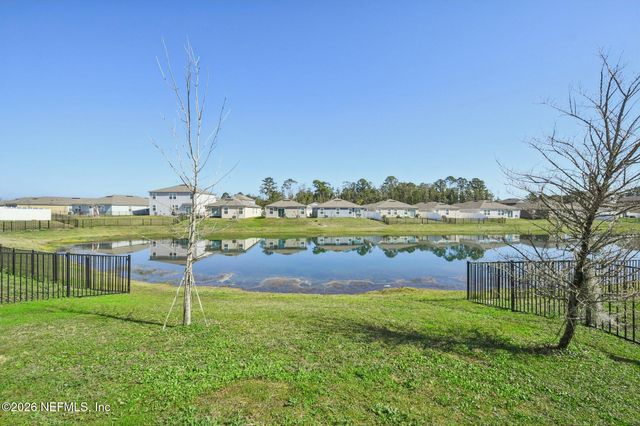 2458 FALLING STAR Lane, Green Cove Springs, FL 32043