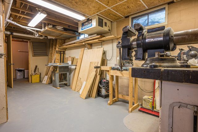 3447 North Branch Drive, Beaverton, MI 48612