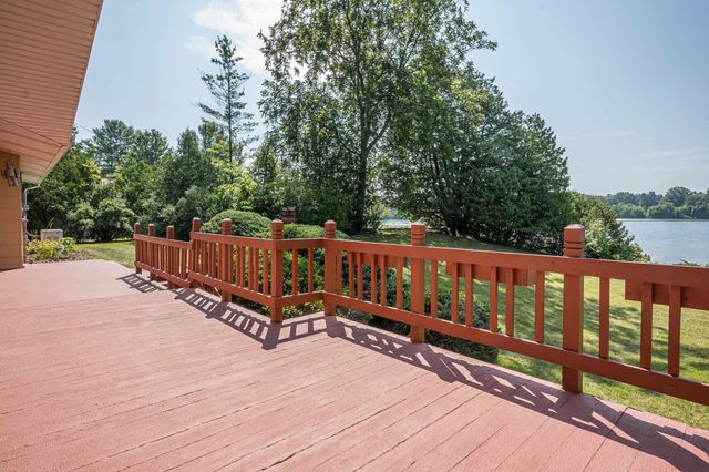 3447 North Branch Drive, Beaverton, MI 48612