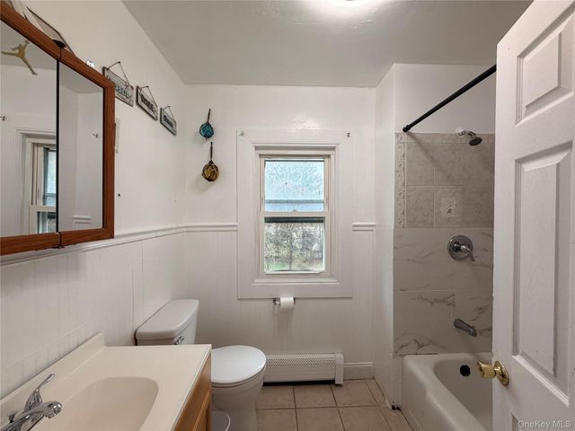 37 California Avenue, Middletown, NY 10940
