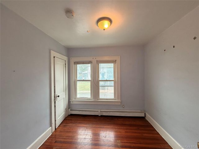 37 California Avenue, Middletown, NY 10940