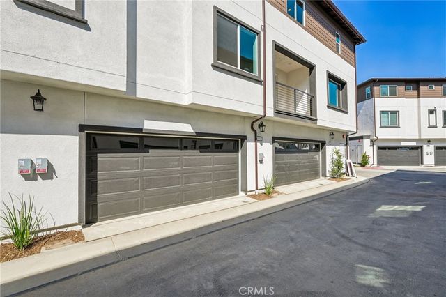 9542 Hannah Way, Riverside, CA 92503