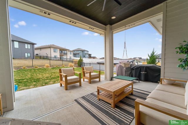 7660 N 167 Street, Bennington, NE 68007