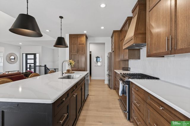 7660 N 167 Street, Bennington, NE 68007