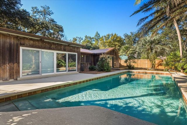 1707 NW 51ST TERRACE, Gainesville, FL 32605