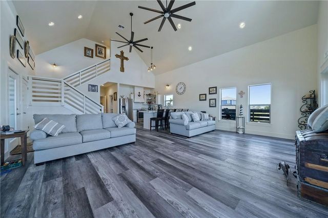 427 Farley Street, Port Aransas, TX 78373