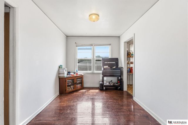 5833-5835 Lafayette Avenue, Omaha, NE 68132