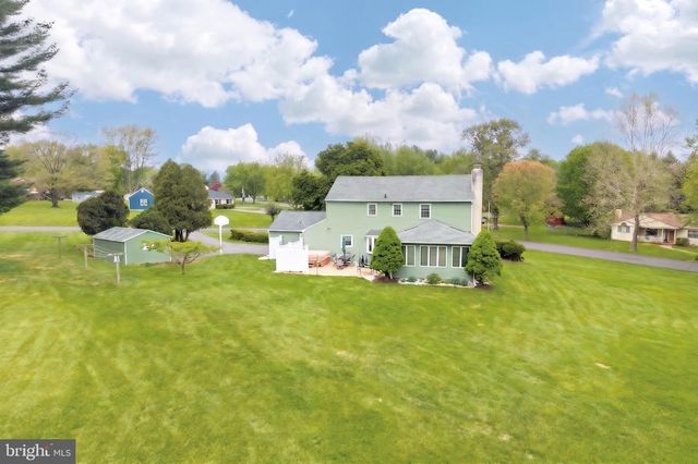 1 HESSIAN CT, Downingtown, PA 19335