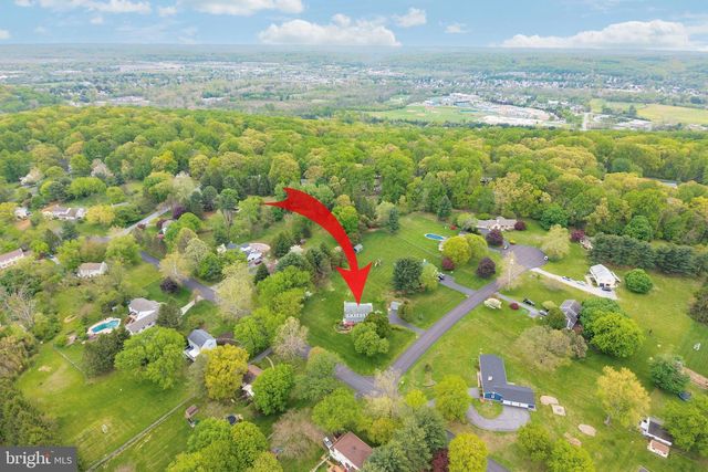 1 HESSIAN CT, Downingtown, PA 19335