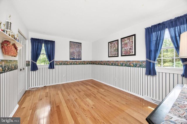 1 HESSIAN CT, Downingtown, PA 19335