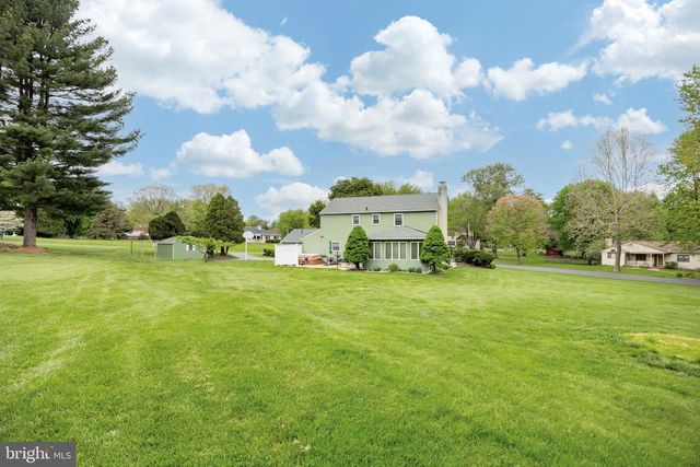 1 HESSIAN CT, Downingtown, PA 19335