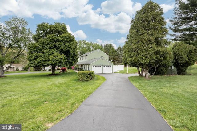 1 HESSIAN CT, Downingtown, PA 19335