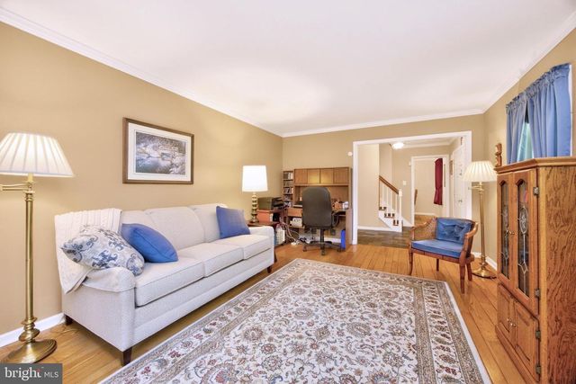 1 HESSIAN CT, Downingtown, PA 19335