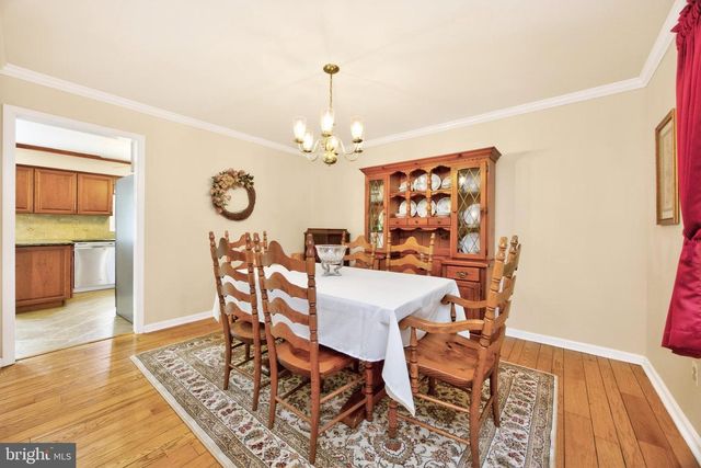 1 HESSIAN CT, Downingtown, PA 19335