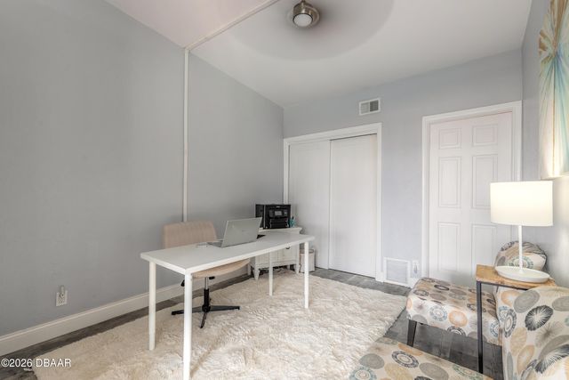 9 Fountainebleau Circle, Daytona Beach, FL 32118