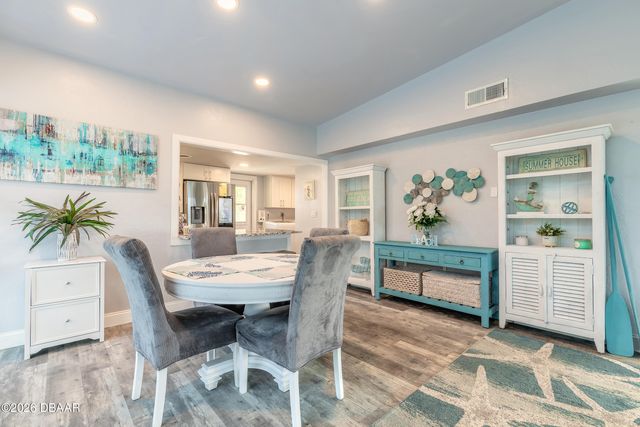 9 Fountainebleau Circle, Daytona Beach, FL 32118