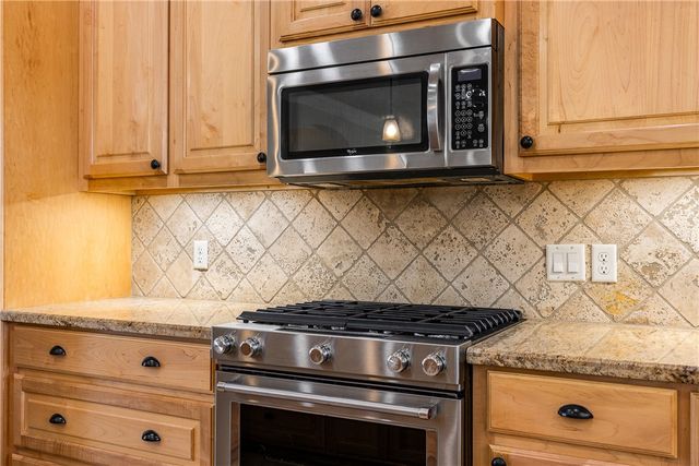 8700 Tejas Ranch Loop, Bryan, TX 77808