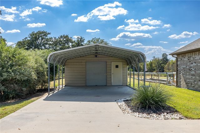 8700 Tejas Ranch Loop, Bryan, TX 77808