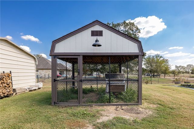 8700 Tejas Ranch Loop, Bryan, TX 77808