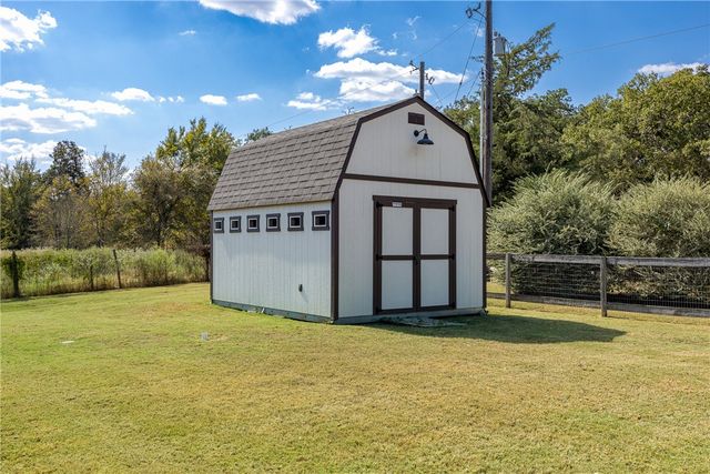 8700 Tejas Ranch Loop, Bryan, TX 77808