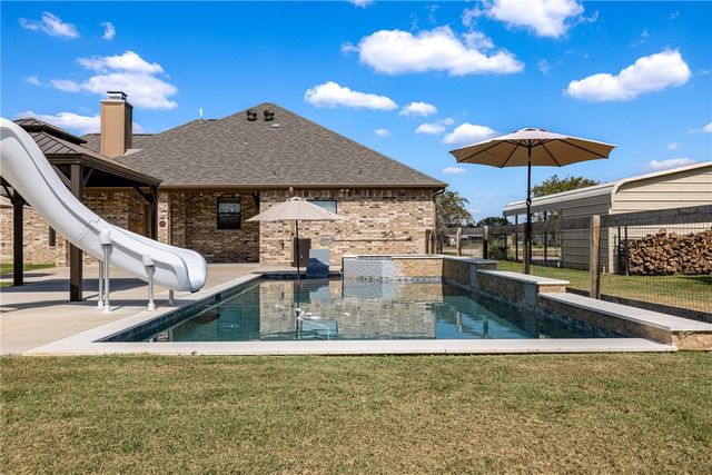 8700 Tejas Ranch Loop, Bryan, TX 77808