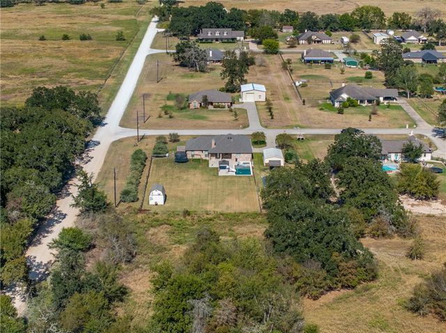 8700 Tejas Ranch Loop, Bryan, TX 77808