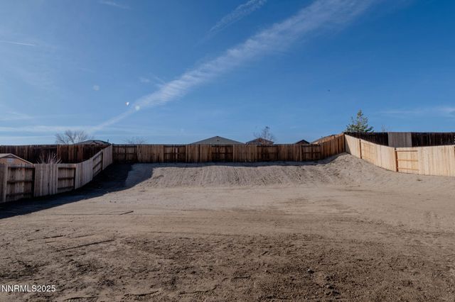 909 Saltbrush Road, Dayton, NV 89403