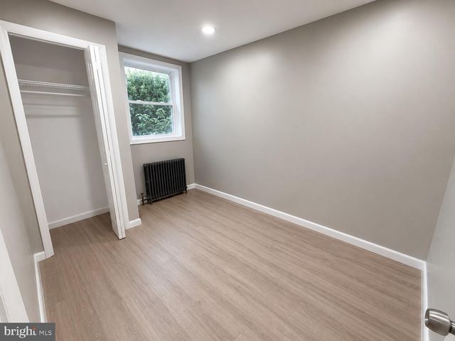 1322 S NEWKIRK ST, Philadelphia, PA 19146
