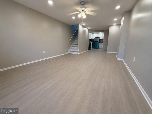 1322 S NEWKIRK ST, Philadelphia, PA 19146