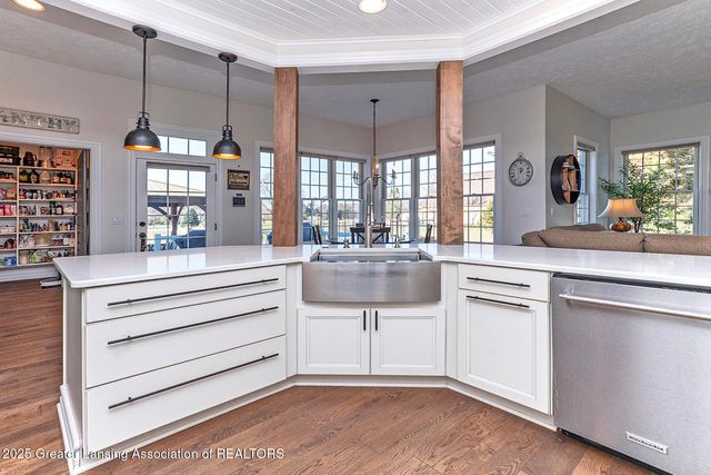 3811 Meridian Road, Okemos, MI 48864