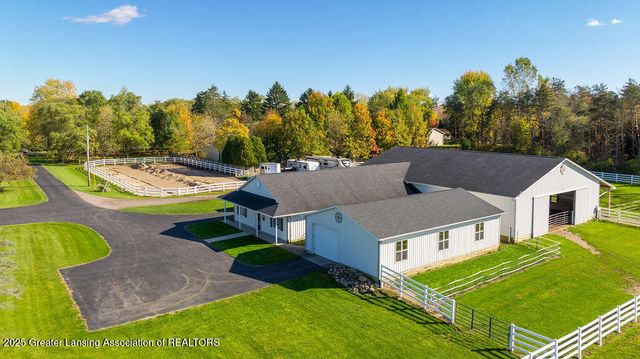 3811 Meridian Road, Okemos, MI 48864