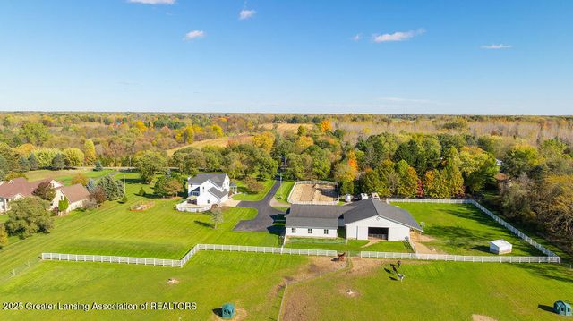 3811 Meridian Road, Okemos, MI 48864