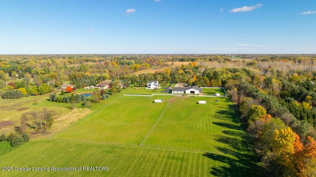 3811 Meridian Road, Okemos, MI 48864