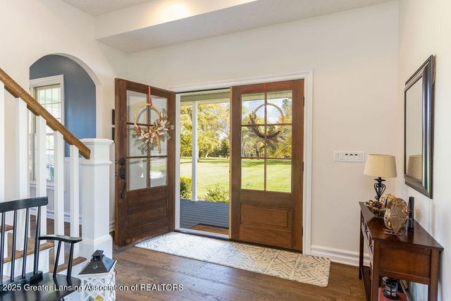 3811 Meridian Road, Okemos, MI 48864