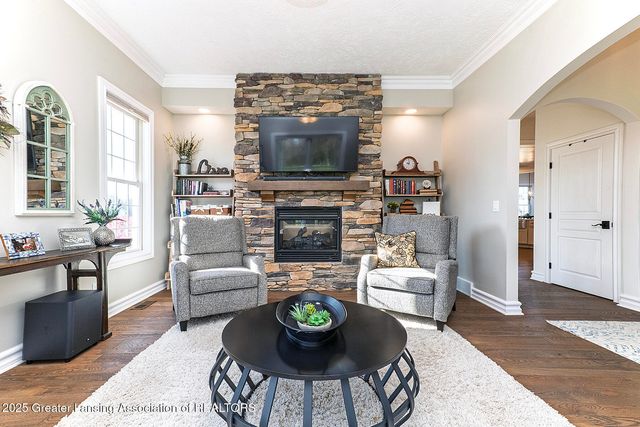 3811 Meridian Road, Okemos, MI 48864