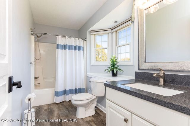 3811 Meridian Road, Okemos, MI 48864