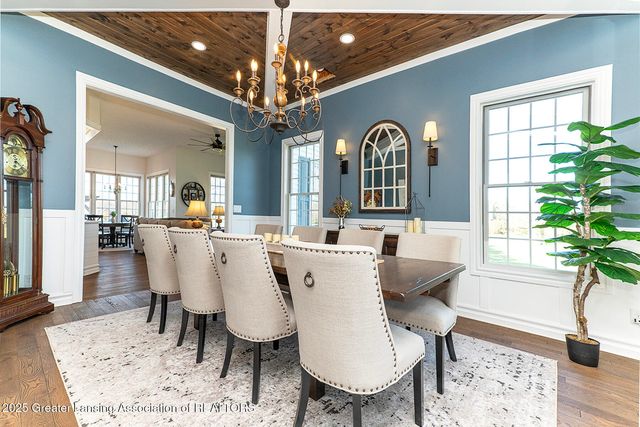 3811 Meridian Road, Okemos, MI 48864