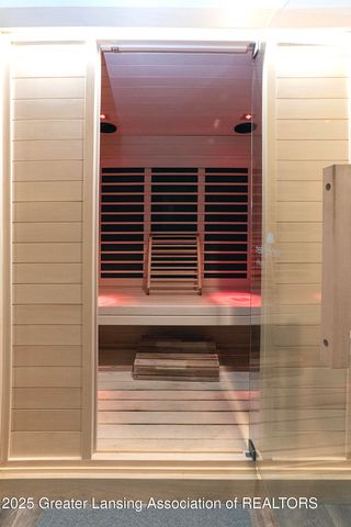 3811 Meridian Road, Okemos, MI 48864