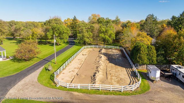 3811 Meridian Road, Okemos, MI 48864