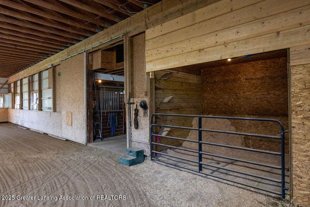 3811 Meridian Road, Okemos, MI 48864