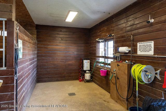 3811 Meridian Road, Okemos, MI 48864