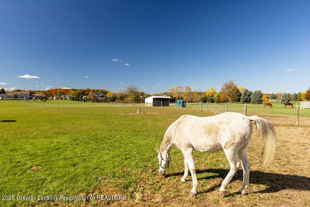 3811 Meridian Road, Okemos, MI 48864