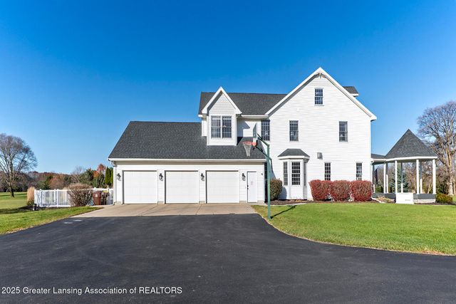 3811 Meridian Road, Okemos, MI 48864