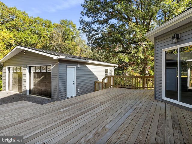 2678 BOLIVER RD, Fort Valley, VA 22652