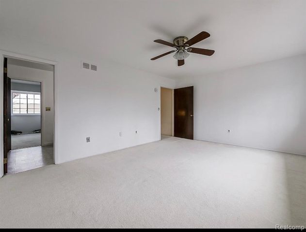 2134 Wickham Street, Royal Oak, MI 48073