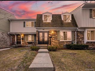 2134 Wickham Street, Royal Oak, MI 48073