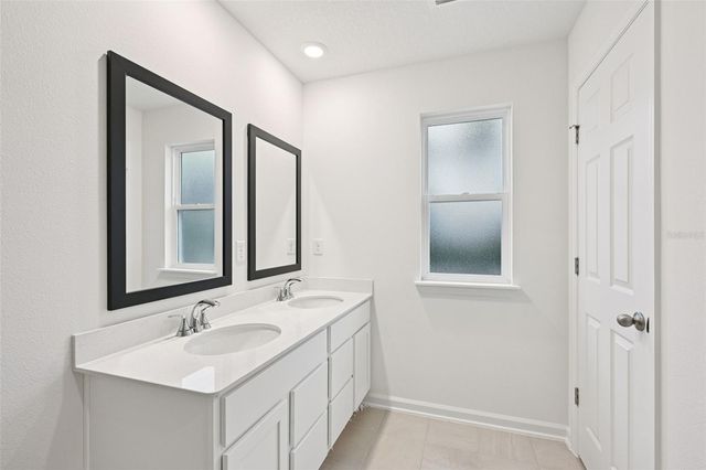 94 WAVERLY LANE, Palm Coast, FL 32137