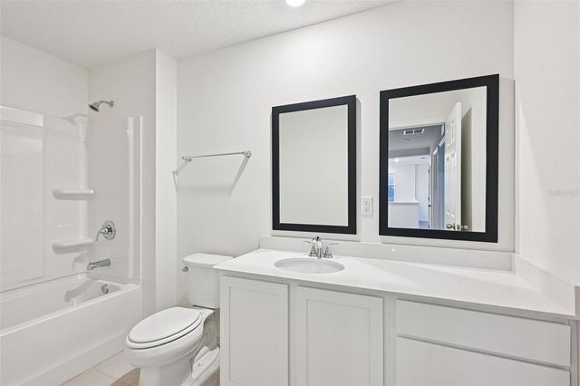 94 WAVERLY LANE, Palm Coast, FL 32137